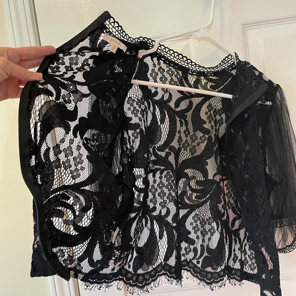 Peach blouse coverlet zipper black lace puff half sleeves sexy fun like new - Picture 9 of 13